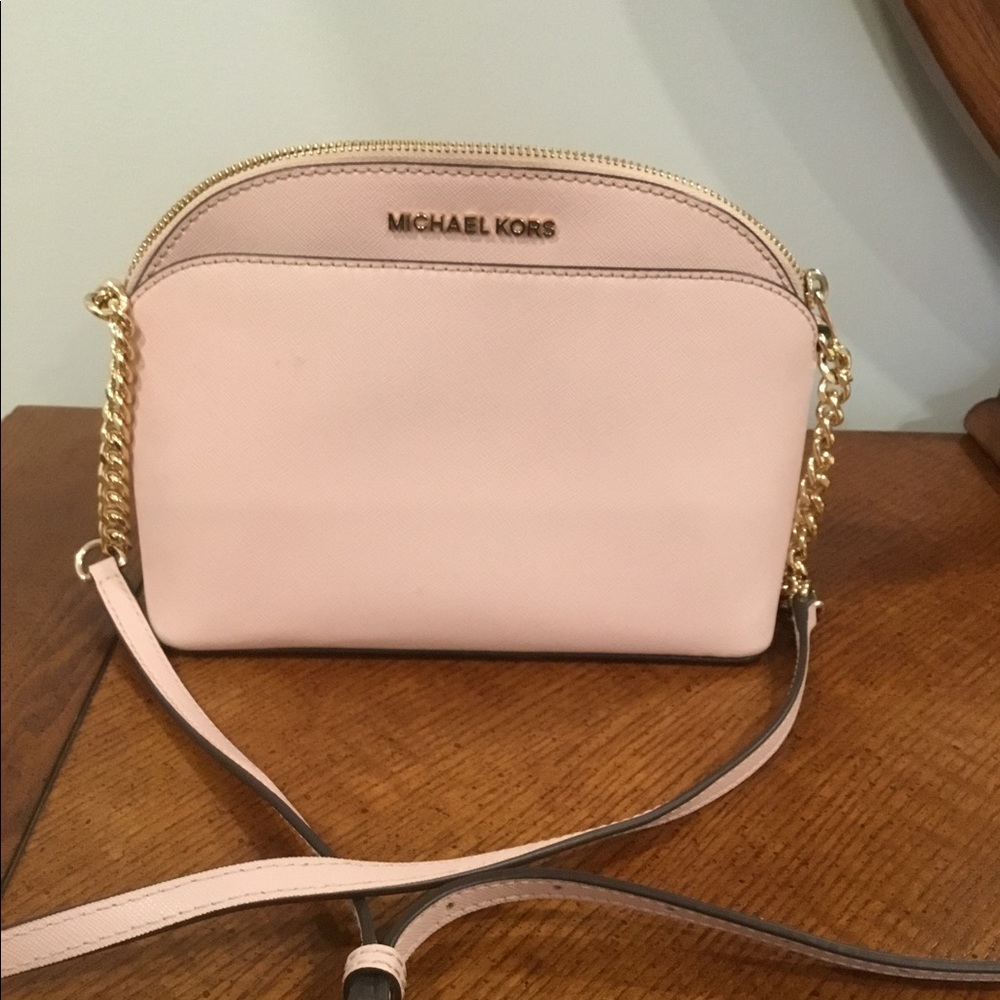 Micheal Kors Crossbody